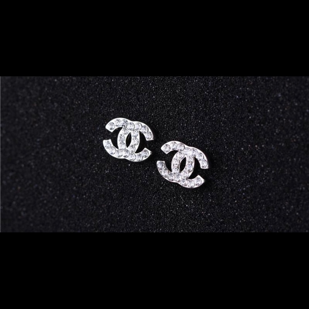 new women’s earrings